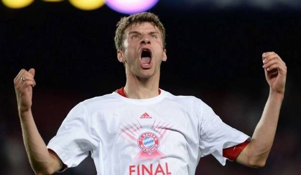 美因茨0-0圣保利，双方互有攻守（美因茨闷平圣保利，0-0难分胜负）