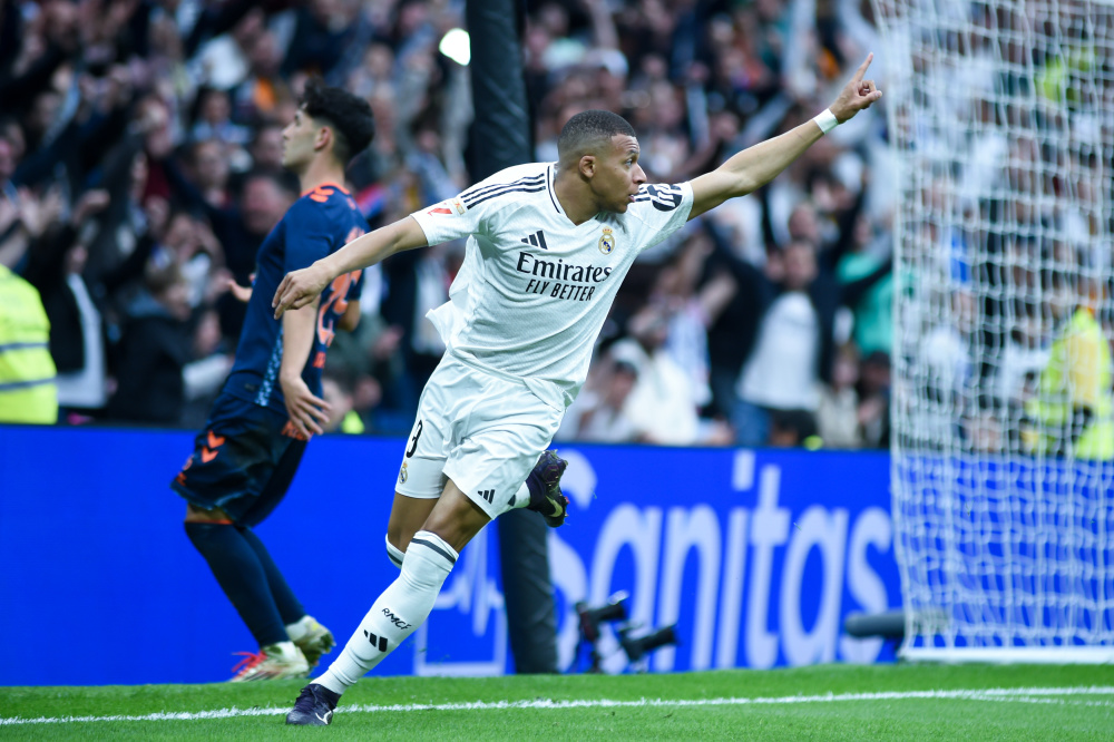 头哥：能以第6收尾很高兴，祝贺诺里斯赢得他第一个世界冠军