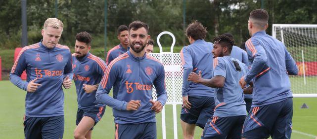 博主：东欧球队争夺萨缅托，但球员本人更倾向于征战中超（东欧俱乐部争抢萨缅托，球员本人倾向加盟中超）