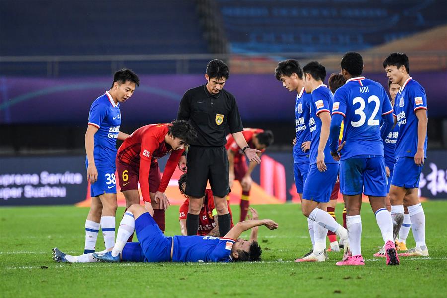 英超积分榜：曼城暂升二桑德兰仍高歌 纽卡超曼联红军（英超积分榜：曼城暂居次席 桑德兰势头不减 纽卡压过曼联与红军）