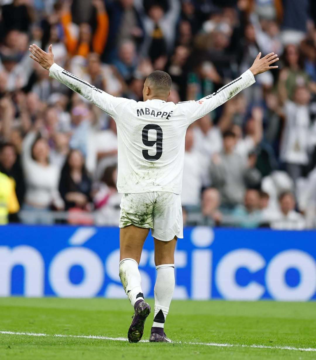 马丁内斯：C罗首发是因为进球高效，如今没有不劳而获的事