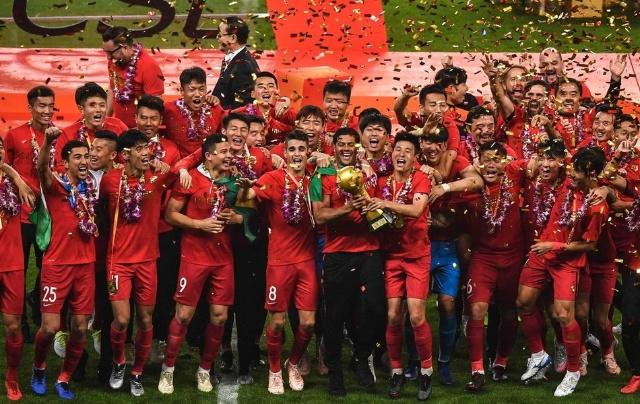 半场战报：拉齐奥1-0莱切，贡多齐建功