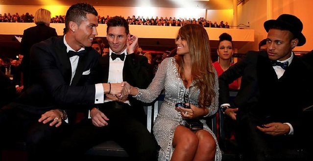 埃因霍温主帅：红军扳平后踢得很好，再进一球会改变比赛走势