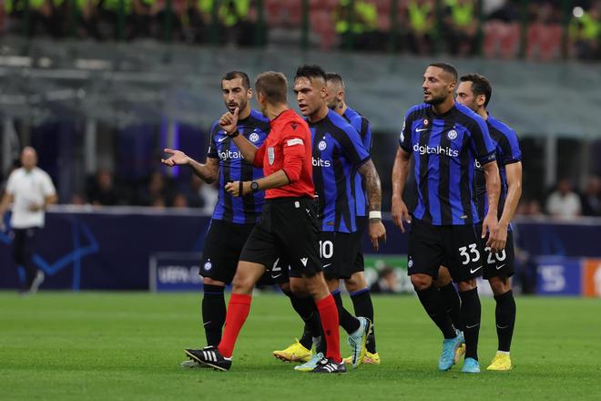 38轮仅丢23球！八户于南乡队史首次升级至日职乙联赛